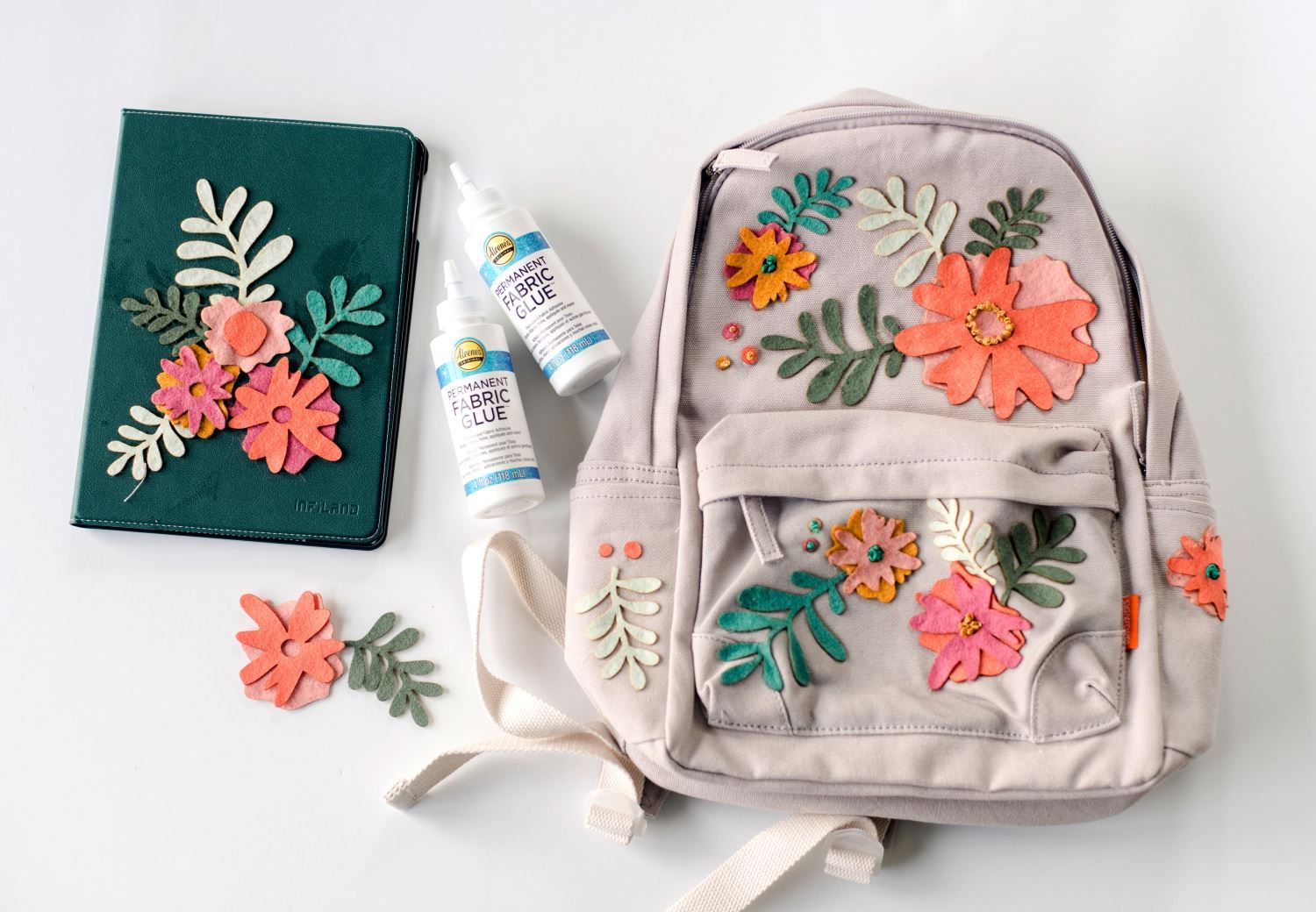 Aleene's Original Glues - Personalized Backpack and Tablet Case with Fabric  Glue