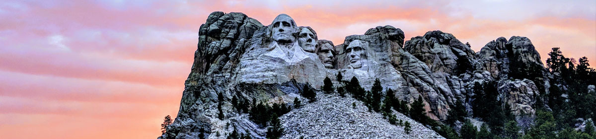 Mount Rushmore made the list of famous landmarks Americans want to visit