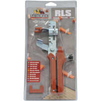 Raimondi RLS use the traction adjustable pliers to insert the wedge into the leveling spacers