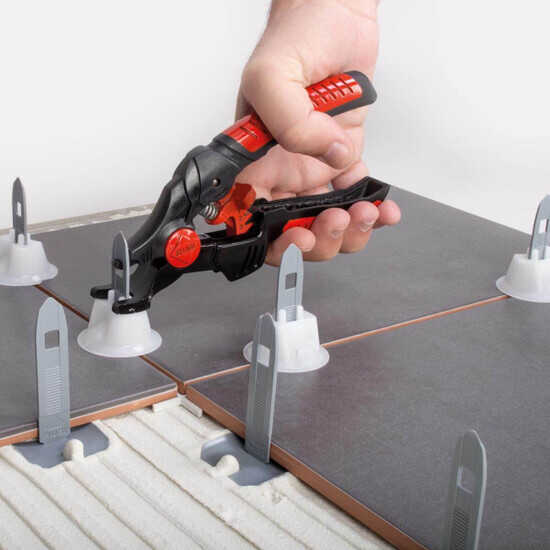 02941 Rubi Tile Level Quick Kit pliers tightening strap and cap ceramic floor tile