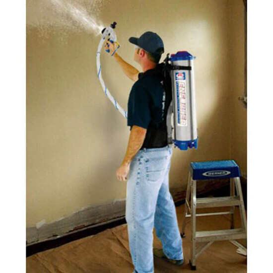 Enforcer E400 Spraying Textured Material on Walls