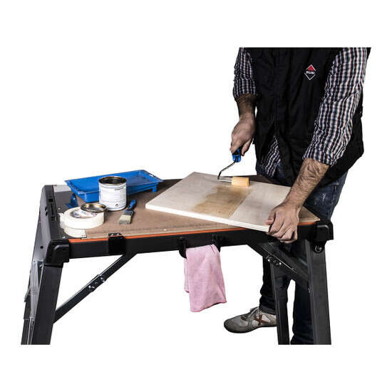 Staining Wood on Rubi 4-in-1 Work Table
