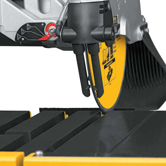 D24000 Tile Saw adjustable water feed