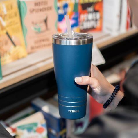 Tervis Powder Coated Stainless Steel Triple Walled Insulated  Tumbler Travel Cup Keeps Drinks Cold, 32oz with High Performance Lid,  Deepwater Blue: Tumblers & Water Glasses