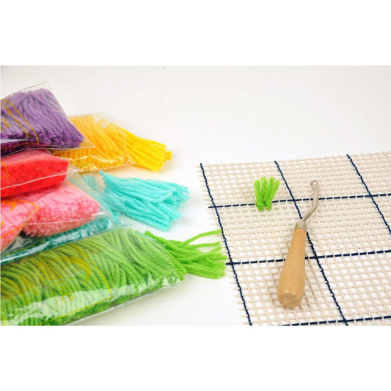 EXCEART 18 Pcs Latch Hook Kit Colorful Yarn Bundles Precut Rug Yarn DIY  Latch Hook Yarn for Handmake Craft Sewing Knitting (Dark Colors)