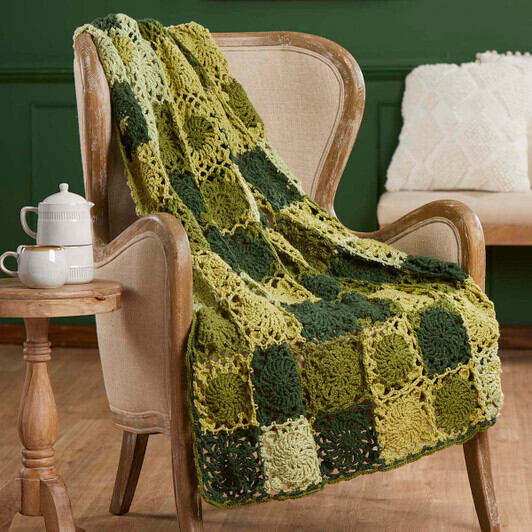 Herrschners Little Llama Lovey & Blanket Crochet Yarn Kit