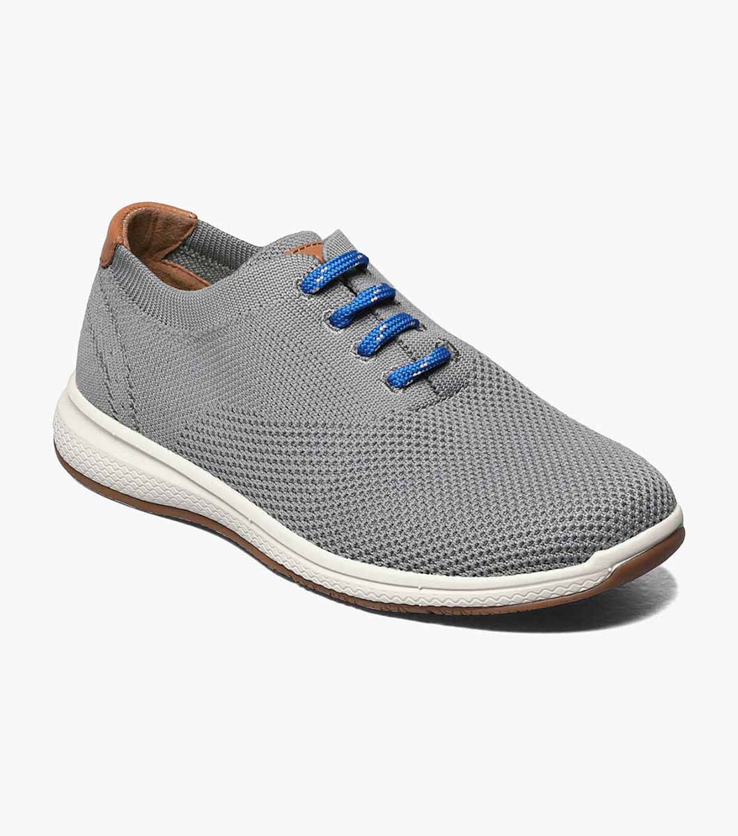 kids casual shoes