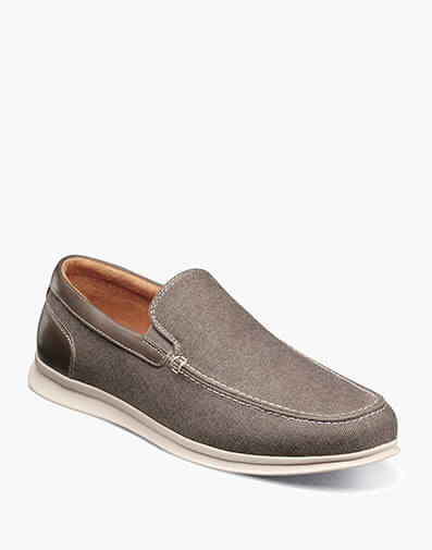 New Never Worn Florsheim Vintage Men's Leather Loafer with Tassel Accents Men's Size 8.5 Shoe Schoenen Herenschoenen Loafers & Instappers 