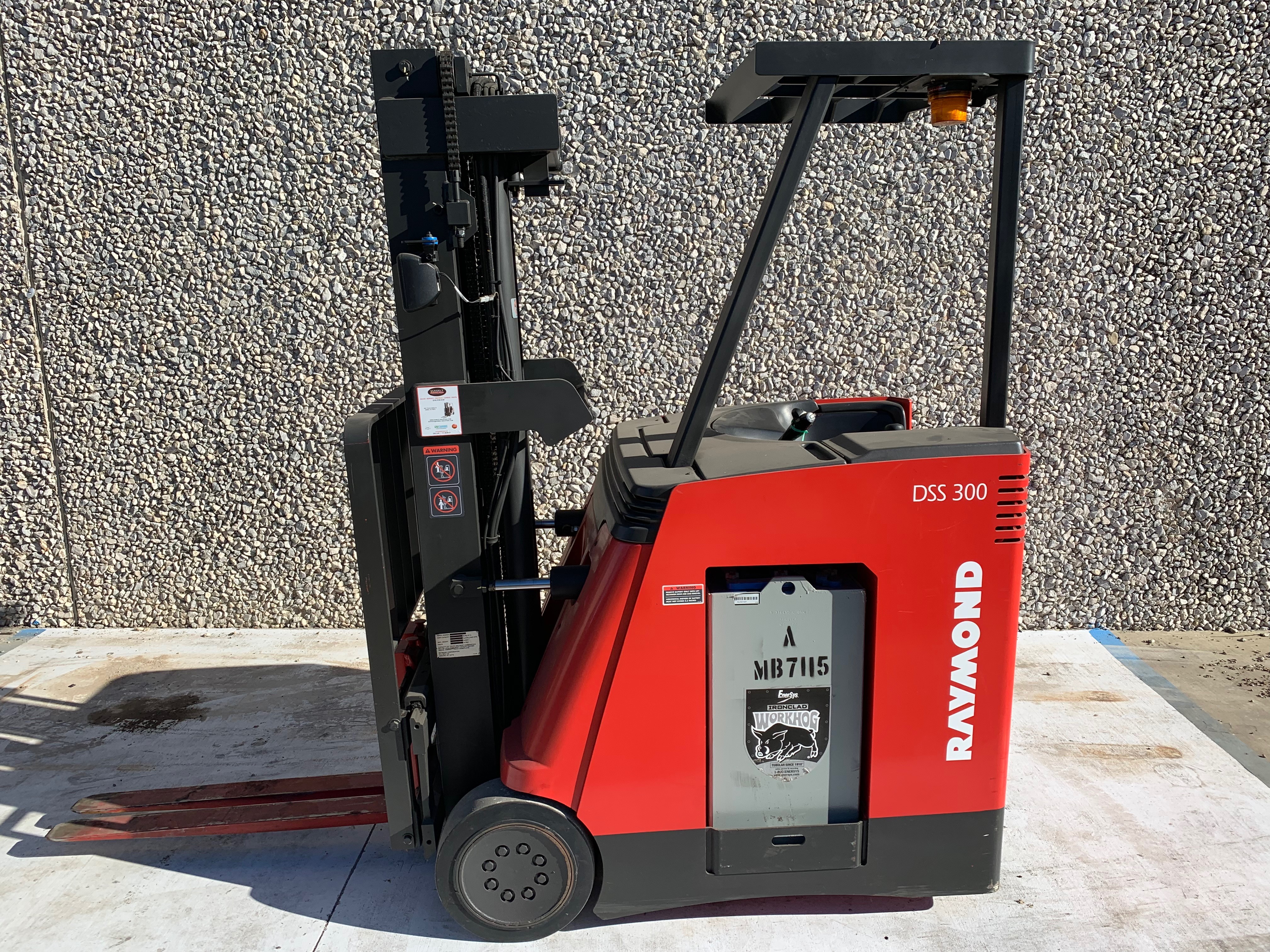 Used Stand Up Forklift 2007 Raymond Dss300 21114 Smh
