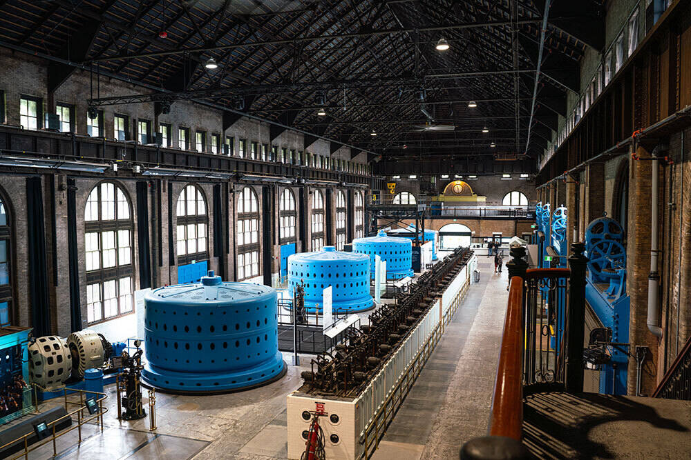 Interior generators at Niagara Parks Power Station