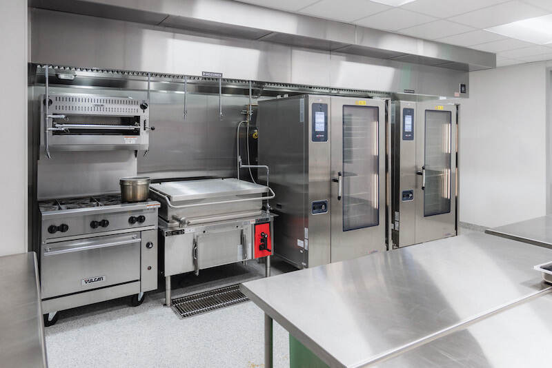 Buying Guide: How to Choose Ice Machines for Your Foodservice Establishment, Blog