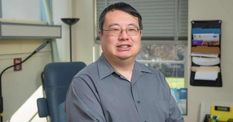 Dr. Rick Hong has joined the University of Delaware after helping to guide the state of Delaware’s COVID-19 pandemic response operation.