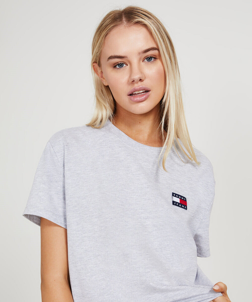 tommy jeans grey t shirt
