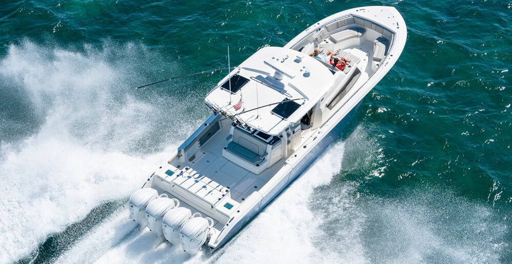 Center Console Boats | Offshore Fishing Boats | Pursuit Boats