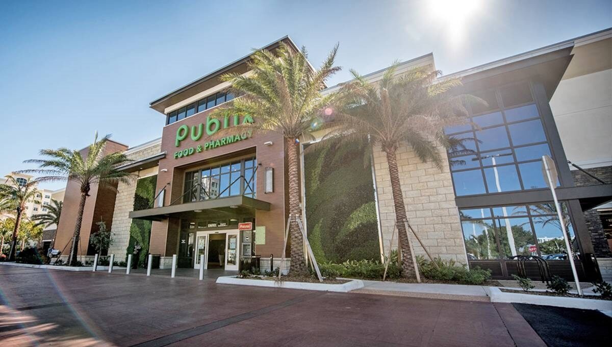 Aventura Shopping Center, Aventura, FL 33180 – Retail Space | Regency  Centers