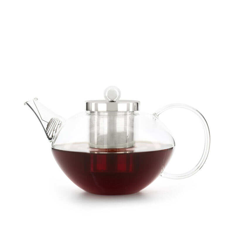 Chelsea Glass Teapot with tea