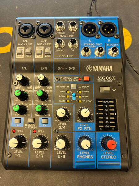Used Mackie MICRO SERIES 1202 MIXER USA Compact Mixer