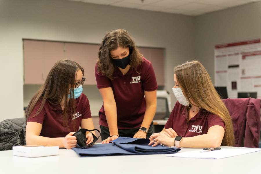 TWU's all-female design competition team tackles space headaches in  astronauts - Texas Woman's University