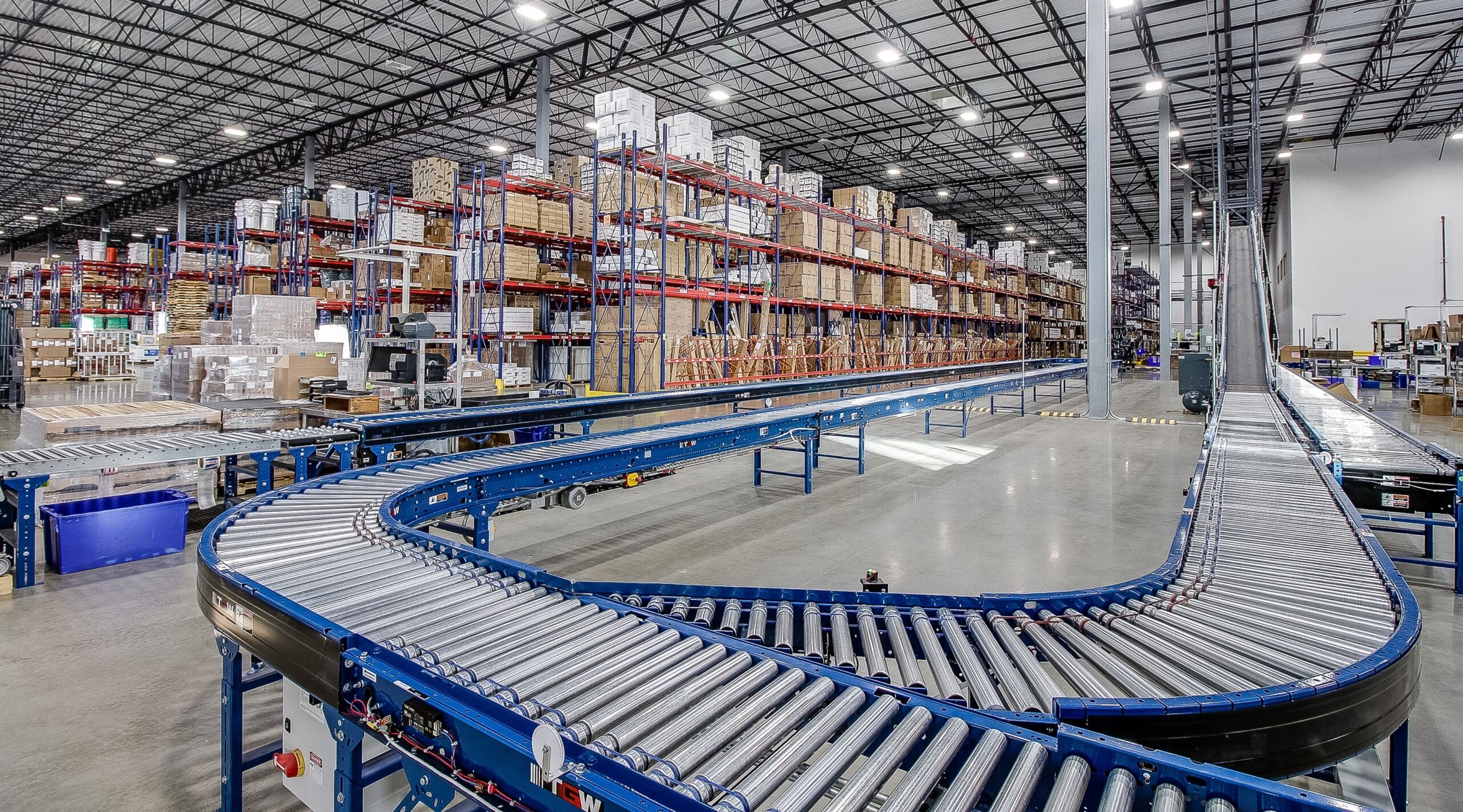 Facility Warehouse Conveyor & Sortation