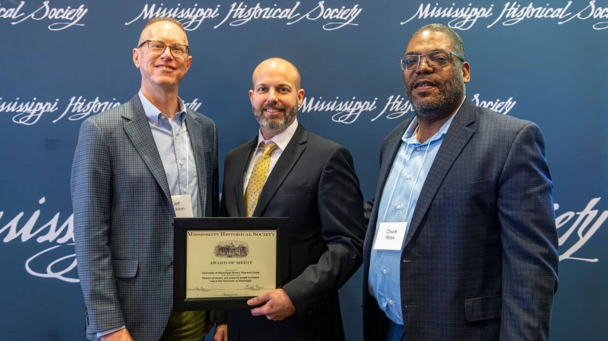 Professors Ross and Jackson receive MS historical Society Award for the UM Slavery Research Group. 
