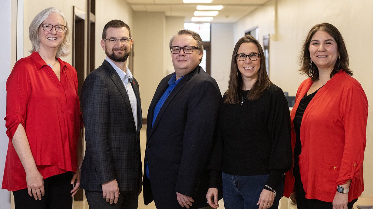 Investigators for the NSF Catalyst grant are Kirsten Dellinger (left), Adam Smith, Joseph Wellman, Carrie Smith and Stephanie Miller. Photo by Thomas Graning/Ole Miss Digital Imaging Services