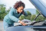 Lady with car trouble in need of a loan for car repairs with a good rate.