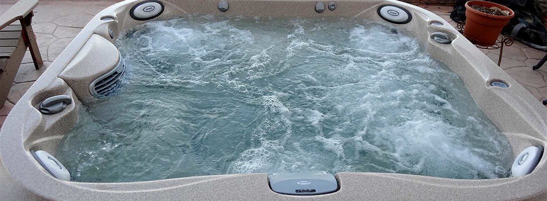 Can I Leave My Hot Tub Pump Running All, How To Use A Spa Bathtub