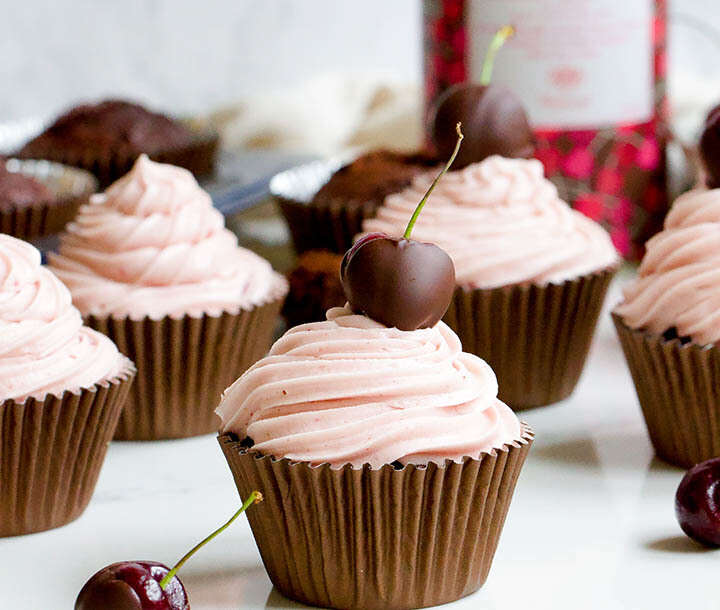 Cherry Chocolate Brownie Cupcakes