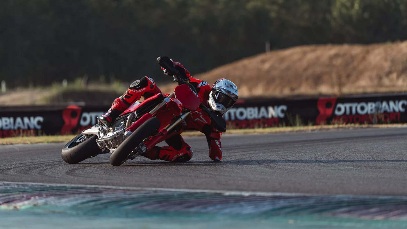 2023 KTM 1290 SUPER ADVENTURE S - Motorcycle & Powersports News