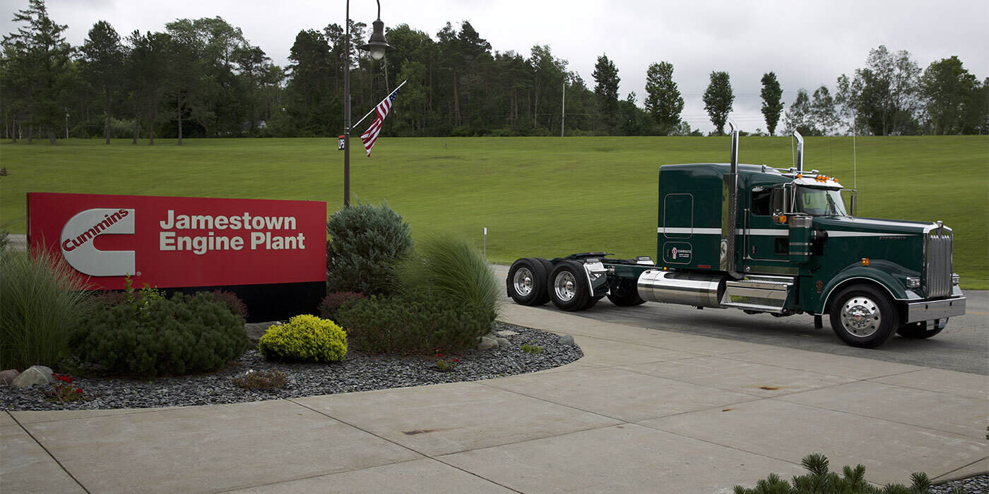 Kenworth W900 Legacy Edition at Cummins Jamestown Event
