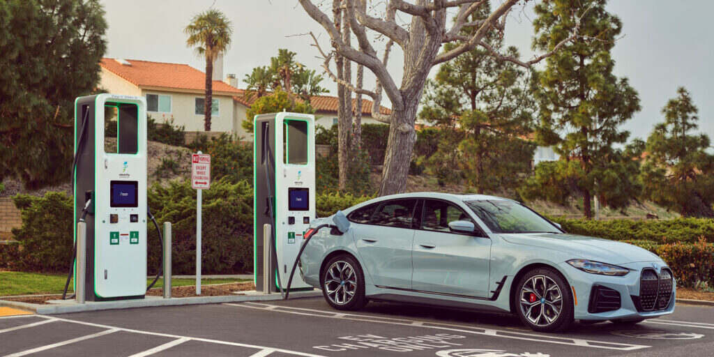 Bmw charging network online