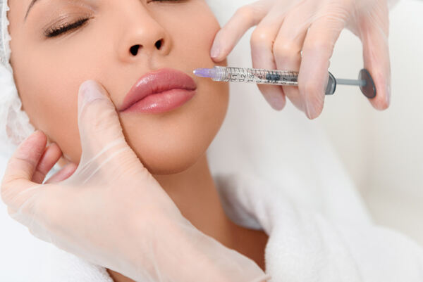Getting fillers treatment without surgery