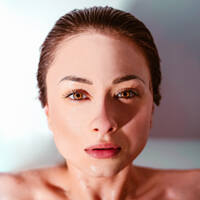 9 best anti-aging serums that combat wrinkles