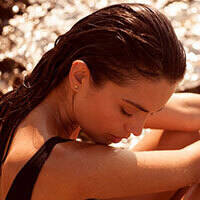 The 10 Best Scalp Sunscreens for Sunburn-Free Beach Days