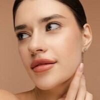 Wait—Is Hyaluronic Acid Good For Acne? Derms Say It Could Be