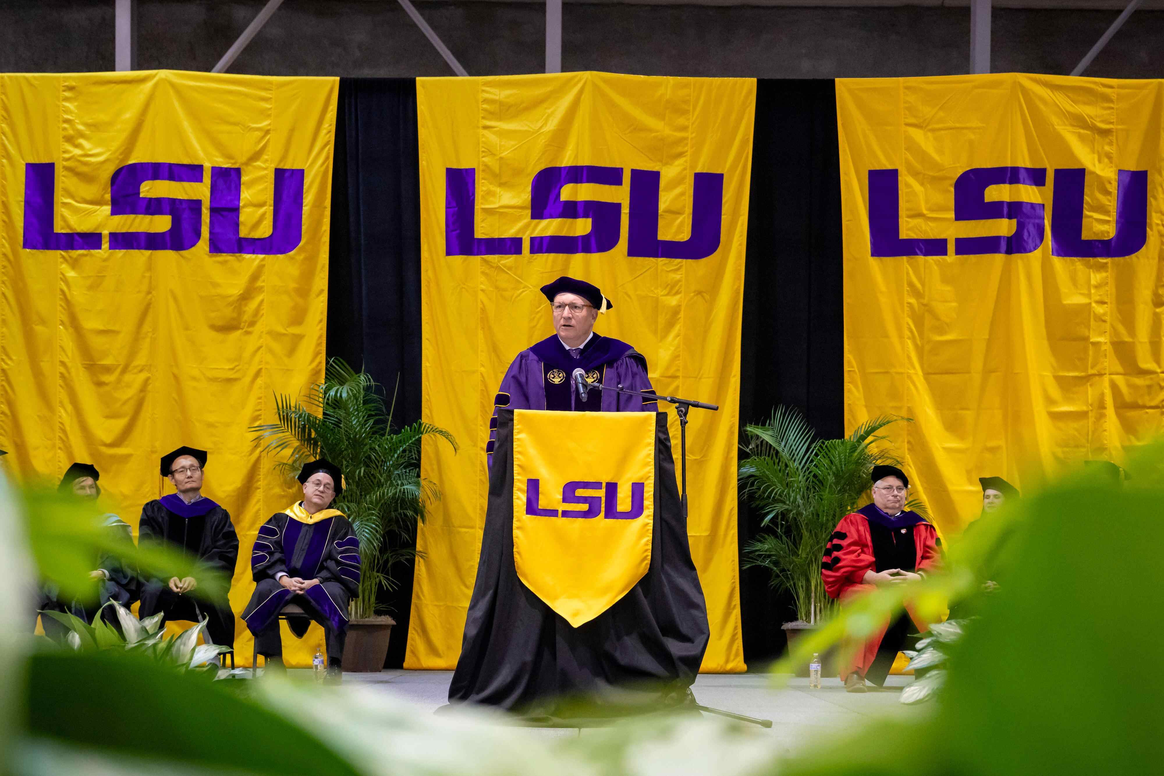 Lsu Graduation Rates Lsu Commencement Announcements See Photos Of The LSU Health Shreveport