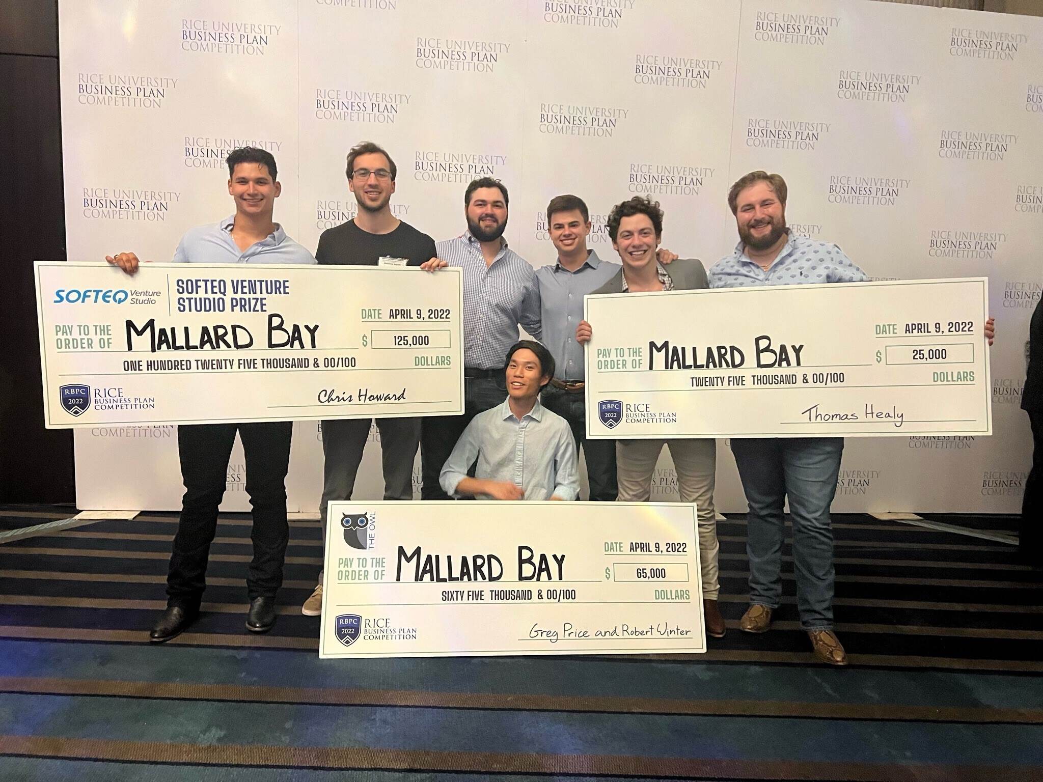 Students win $75,000 running their own business