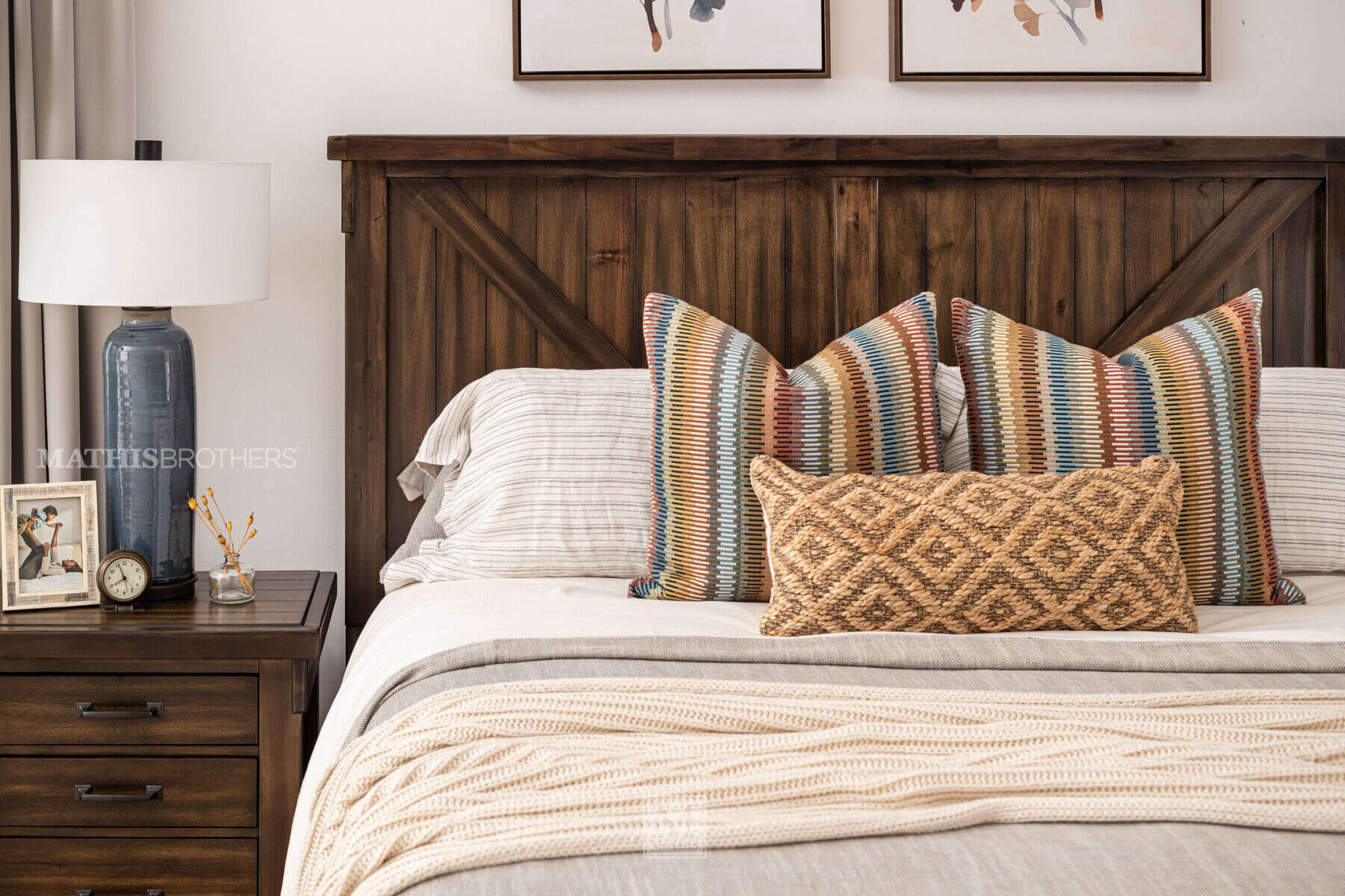 Lakeleigh 5 store piece bedroom set