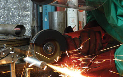 Cutting pipe cheap with angle grinder
