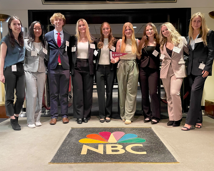 Business Students exploring NYC from Elon University, a top school for business