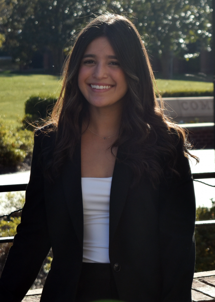 Career Moves: How Maria Mendoza '22 transformed a summer